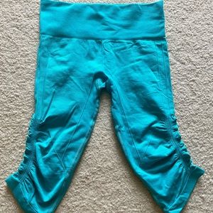 Lululemon Ebb to Flow crops